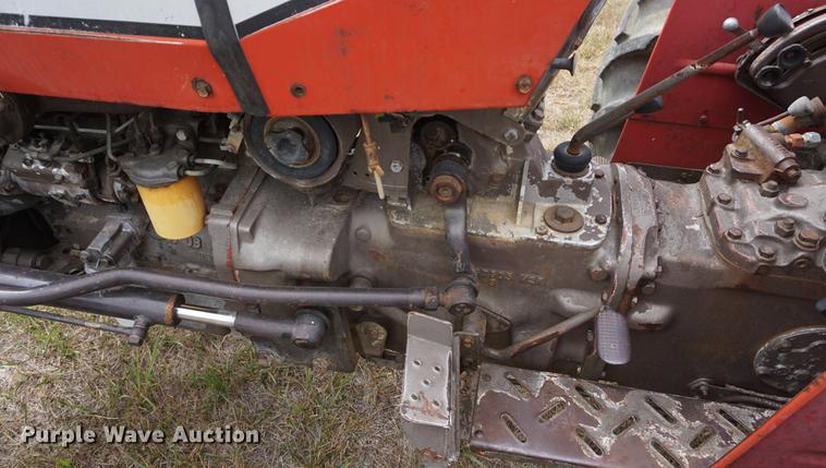 image for item DD7817 Massey Ferguson 245 tractor