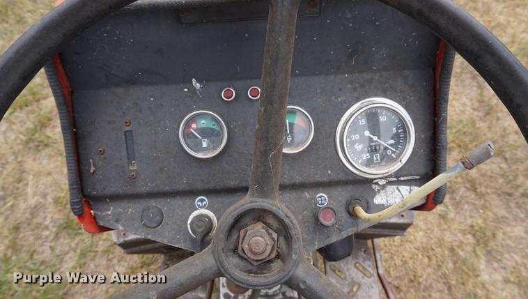 image for item DD7817 Massey Ferguson 245 tractor