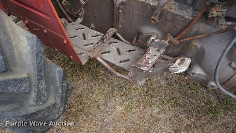 image for item DD7817 Massey Ferguson 245 tractor