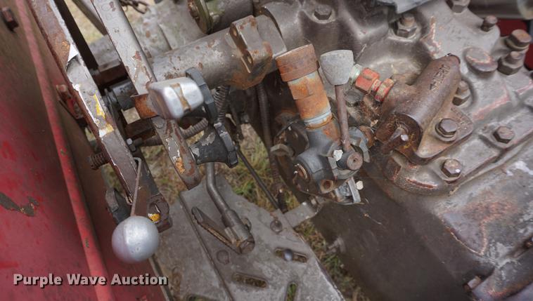 image for item DD7817 Massey Ferguson 245 tractor