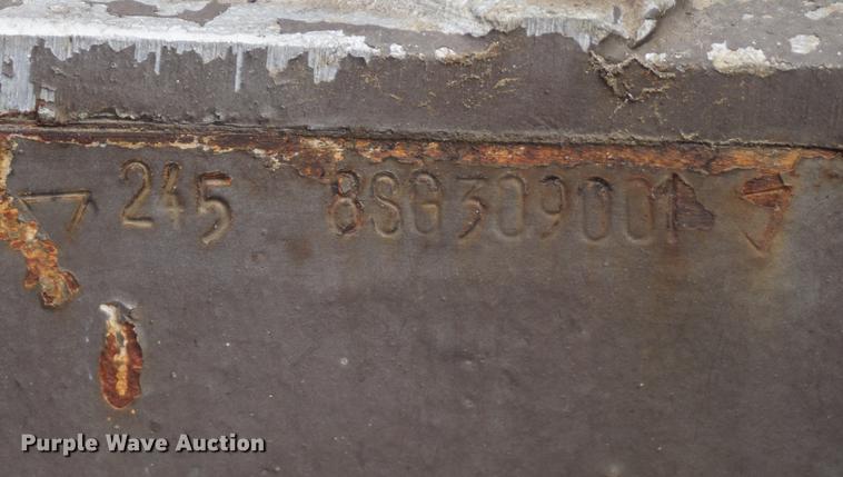 image for item DD7817 Massey Ferguson 245 tractor