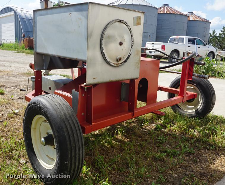 image for item DD7818 Hutchinson drive over conveyor