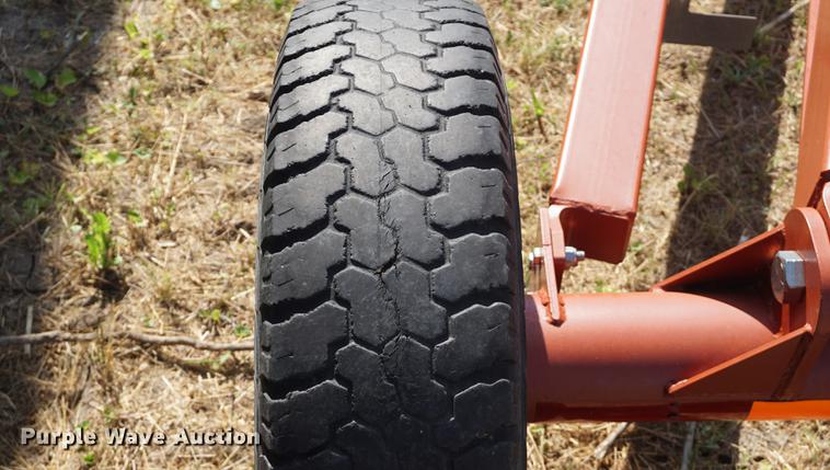 image for item DD7820 Hutchinson squeeze belt conveyor