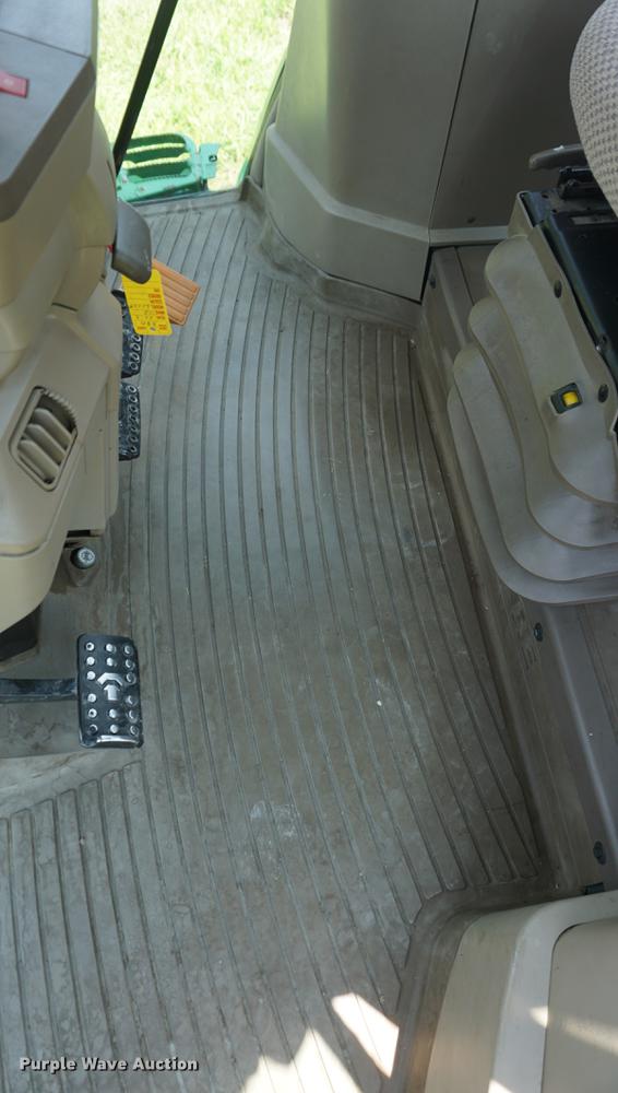 image for item DD7824 2013 John Deere 6140M MFWD tractor