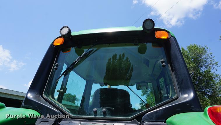 image for item DD7824 2013 John Deere 6140M MFWD tractor
