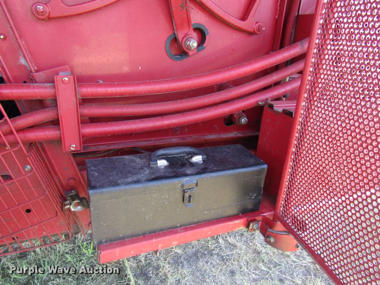 image for item DD8856 2000 Case IH 2388 combine