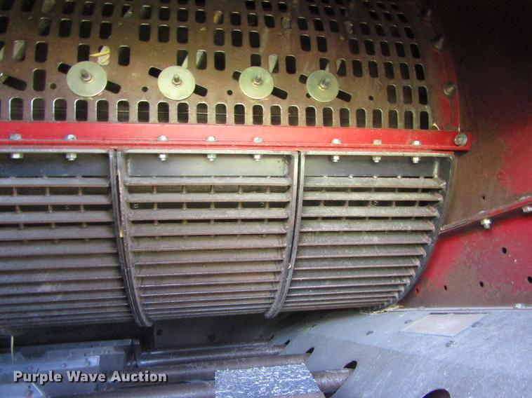 image for item DD8856 2000 Case IH 2388 combine