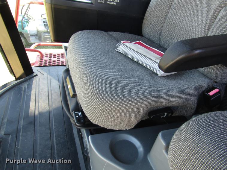 image for item DD8856 2000 Case IH 2388 combine