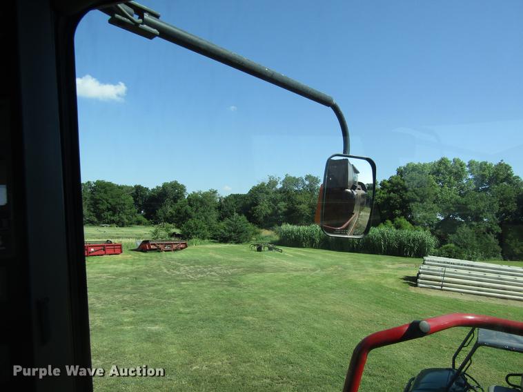 image for item DD8856 2000 Case IH 2388 combine