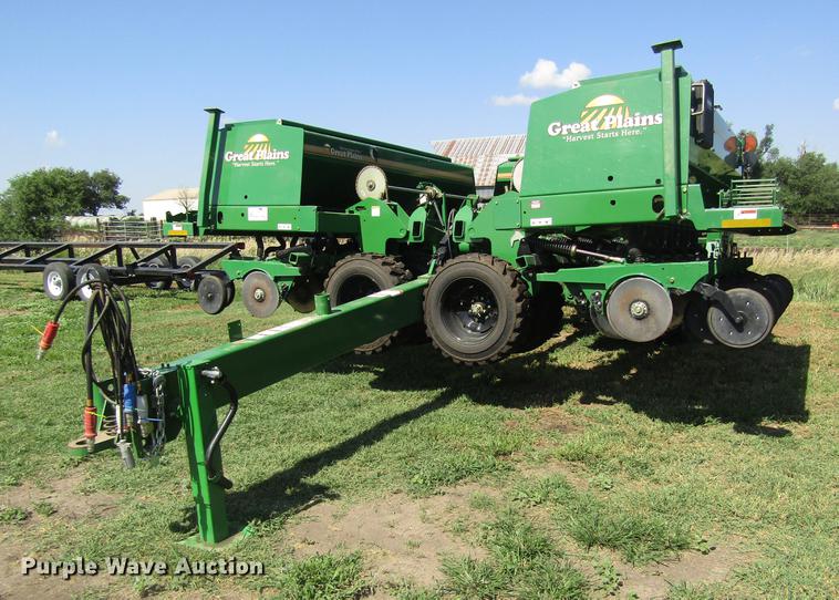 image for item DD8857 Great Plains 3S-3000HD grain drill