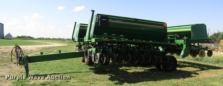 image for item DD8857 Great Plains 3S-3000HD grain drill