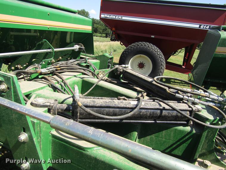image for item DD8857 Great Plains 3S-3000HD grain drill
