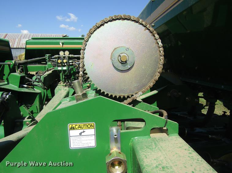 image for item DD8857 Great Plains 3S-3000HD grain drill