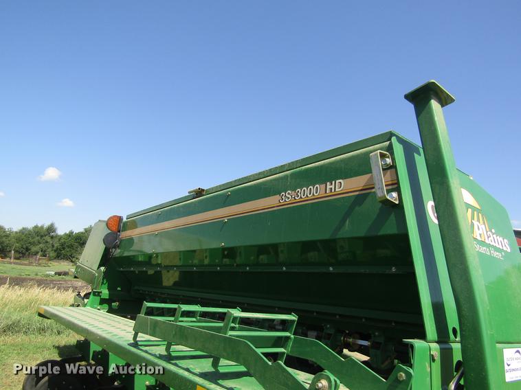 image for item DD8857 Great Plains 3S-3000HD grain drill