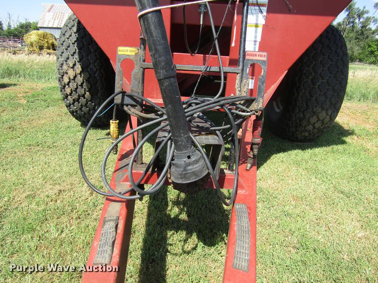 image for item DD8859 Parker 614 Series II grain cart