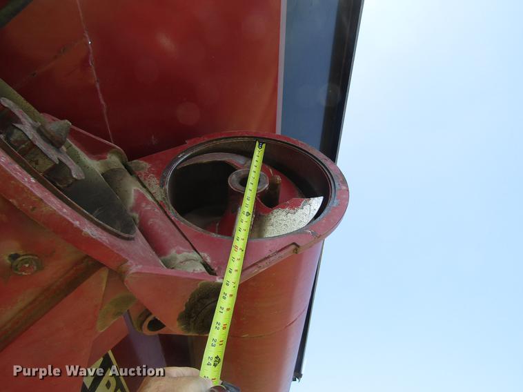 image for item DD8859 Parker 614 Series II grain cart