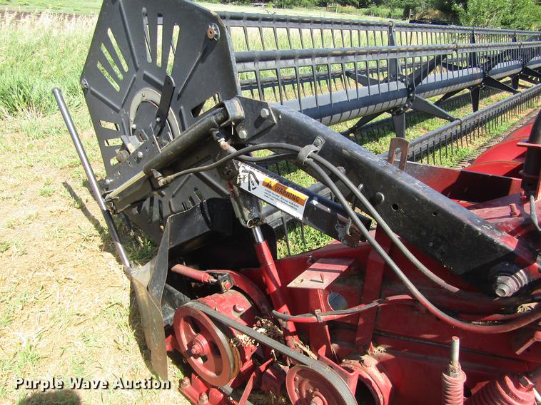 image for item DD8860 1995 Case IH 1020 flex head