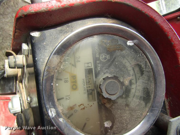 image for item DD8896 1972 International Harvester 1066 tractor