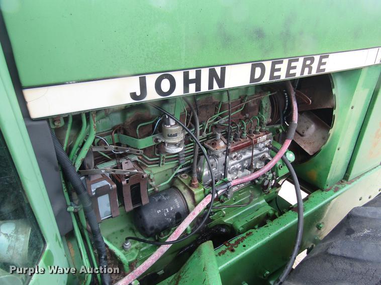 image for item DD8897 1980 John Deere 8440 4WD tractor