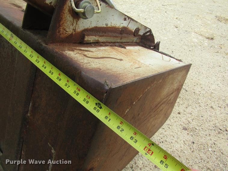 image for item DD8898 International Harvester tractor