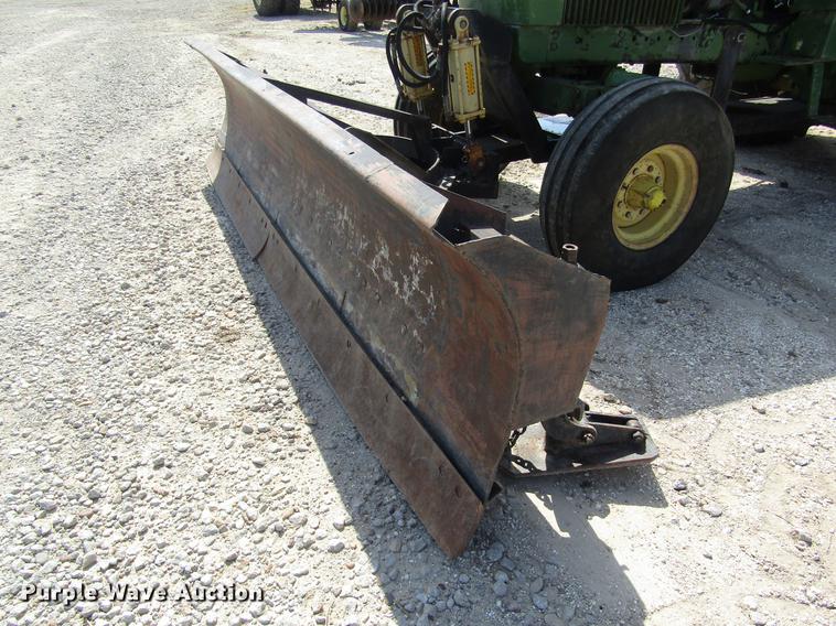 image for item DD8900 1976 John Deere 4630 tractor