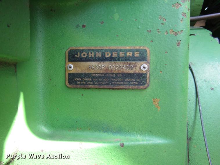 image for item DD8900 1976 John Deere 4630 tractor
