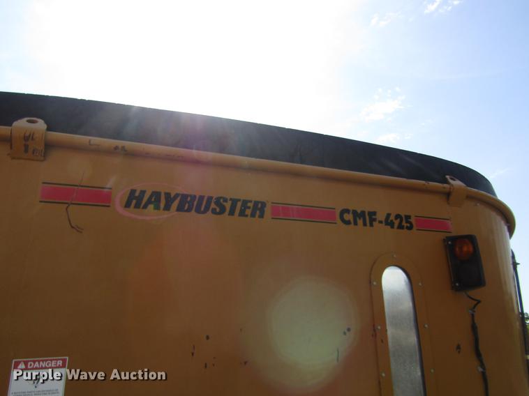image for item DD8901 2009 HayBuster CMF-425 vertical feed mixer