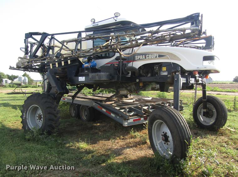 image for item DD8902 2009 SpraCoupe 4660 sprayer