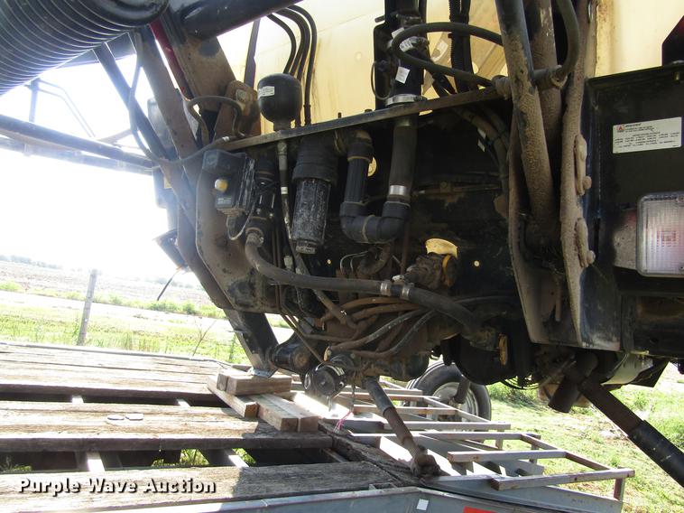 image for item DD8902 2009 SpraCoupe 4660 sprayer