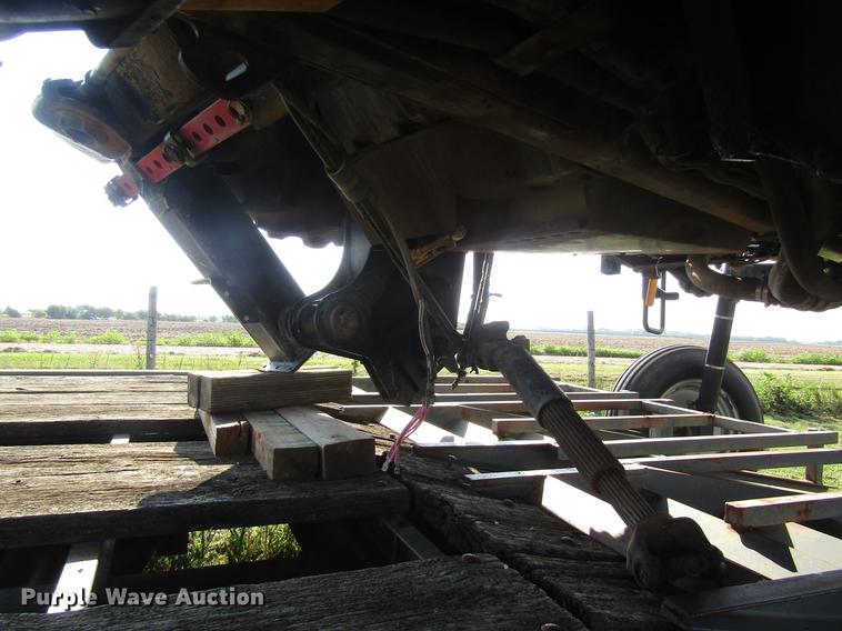 image for item DD8902 2009 SpraCoupe 4660 sprayer