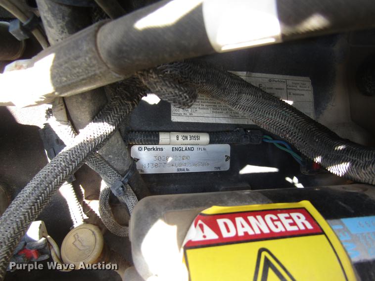 image for item DD8902 2009 SpraCoupe 4660 sprayer