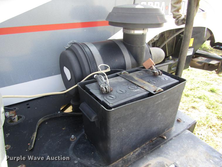 image for item DD8902 2009 SpraCoupe 4660 sprayer