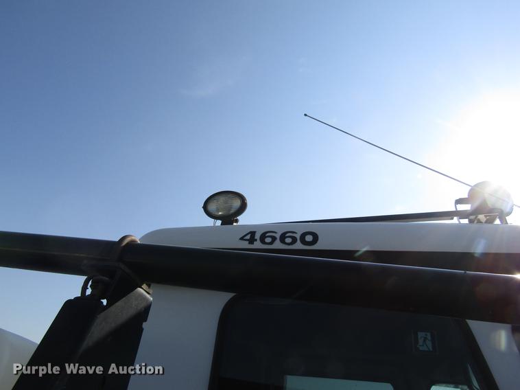 image for item DD8902 2009 SpraCoupe 4660 sprayer