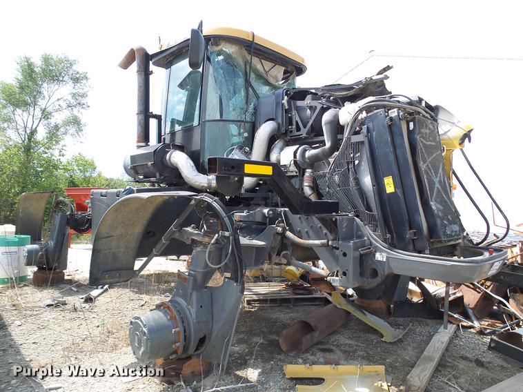 image for item DE5098 Ag-Chem RoGator RG1100 applicator
