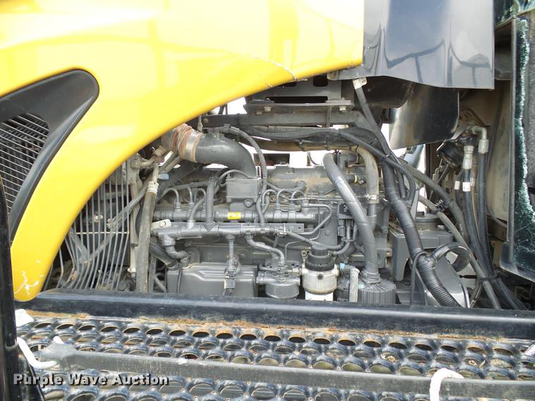 image for item DE5098 Ag-Chem RoGator RG1100 applicator