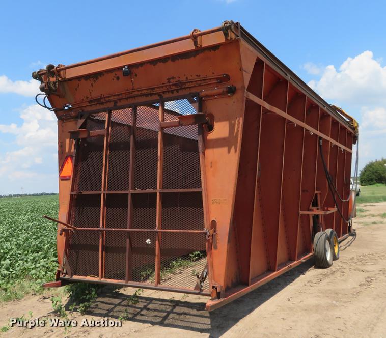 image for item DE6346 Brush Hog CMB76325 module builder