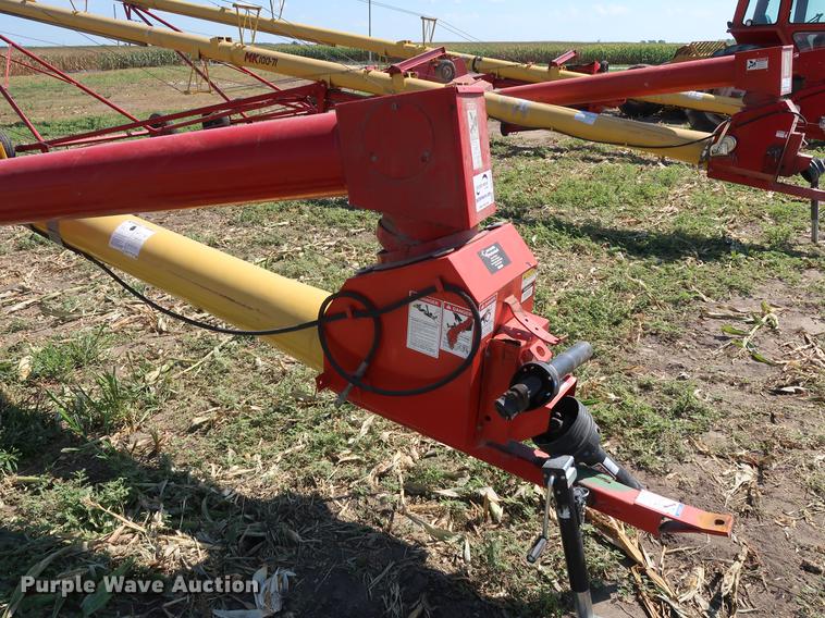 image for item DF2303 Westfield MK100-71 grain auger