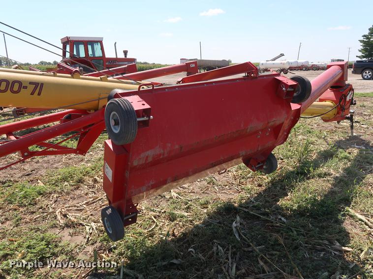 image for item DF2303 Westfield MK100-71 grain auger