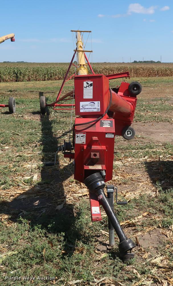 image for item DF2305 Westfield MK100-71 grain auger