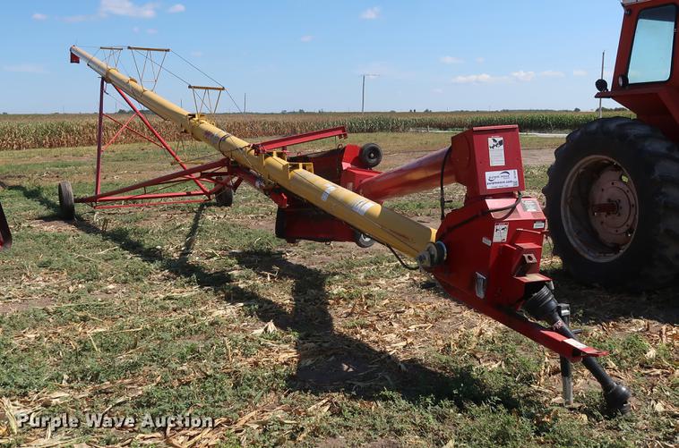 image for item DF2305 Westfield MK100-71 grain auger