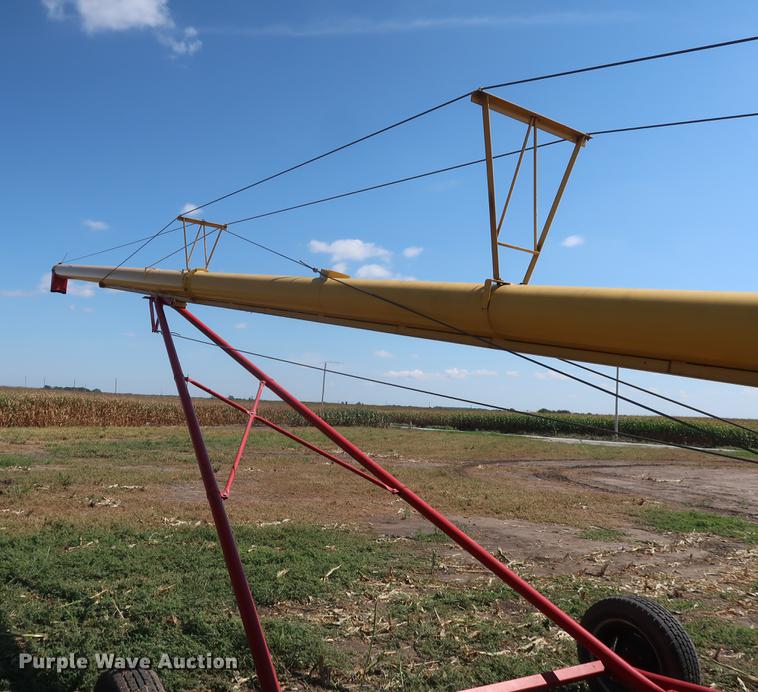 image for item DF2305 Westfield MK100-71 grain auger