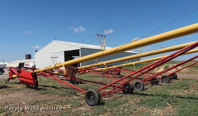 image for item DF2305 Westfield MK100-71 grain auger