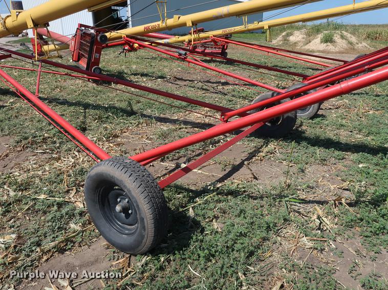 image for item DF2305 Westfield MK100-71 grain auger