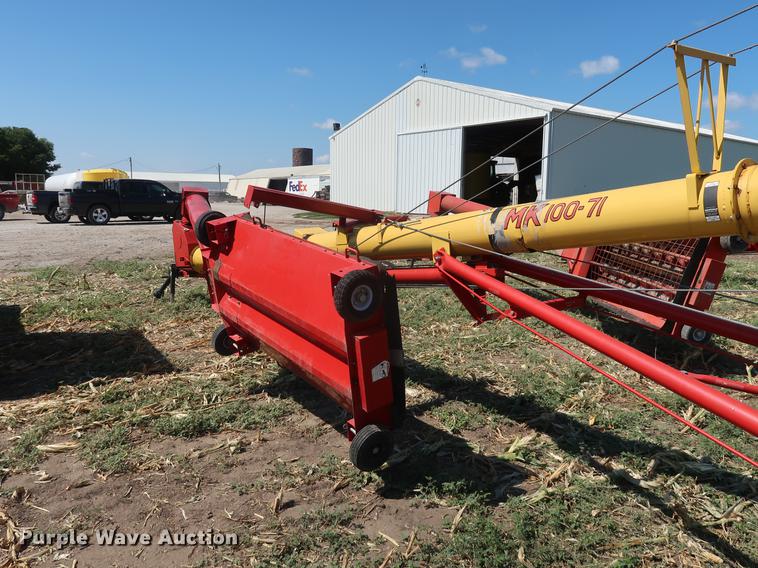 image for item DF2305 Westfield MK100-71 grain auger