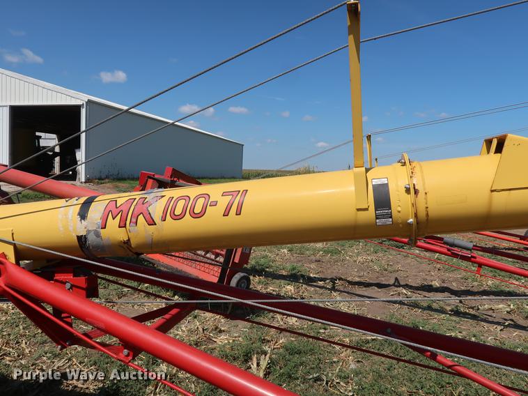 image for item DF2305 Westfield MK100-71 grain auger