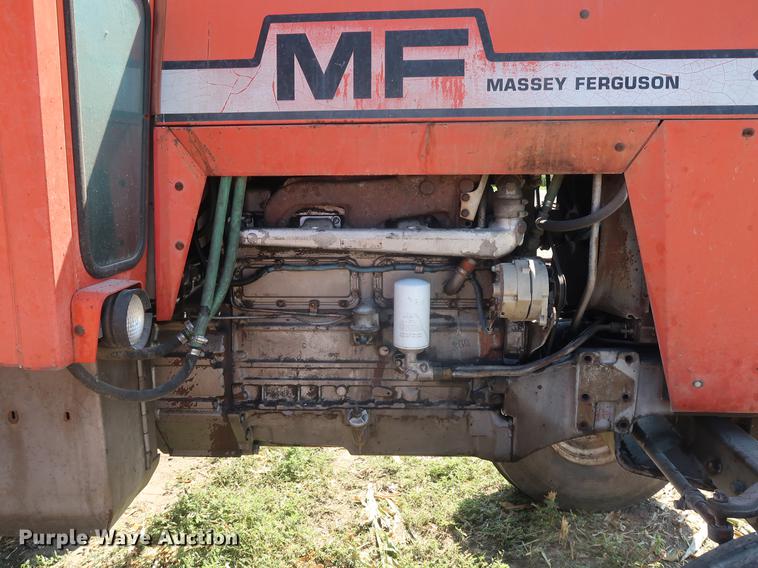 image for item DF2306 1976 Massey Ferguson 1135 tractor