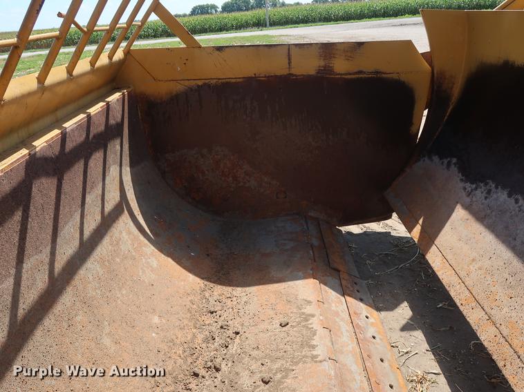 image for item DF2307 BE-GE ST-15805 pan scraper