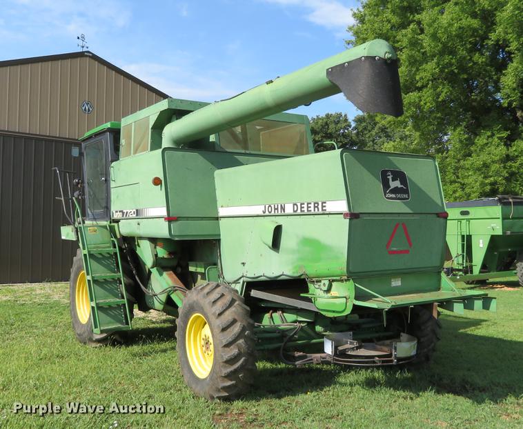 image for item DF9891 1980 John Deere 7720 RWA combine