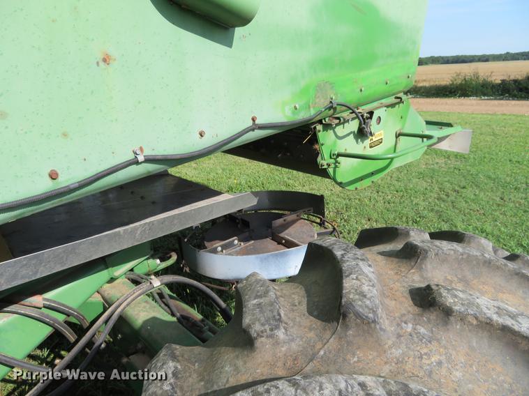 image for item DF9891 1980 John Deere 7720 RWA combine