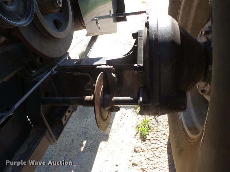 image for item DV9440 1992 Gleaner R52 combine